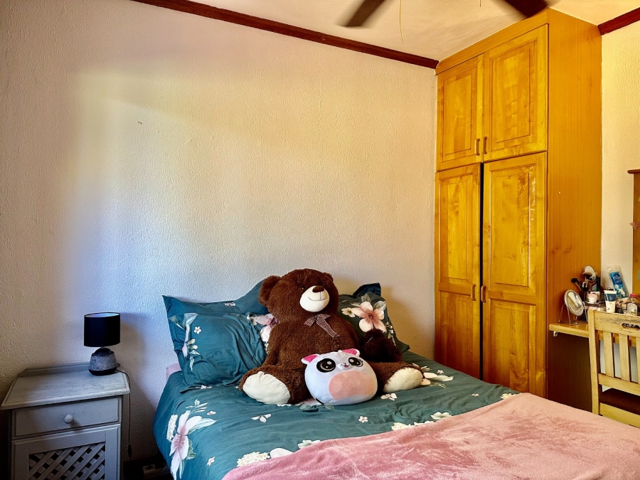 To Let 3 Bedroom Property for Rent in Greenway Woods Mpumalanga