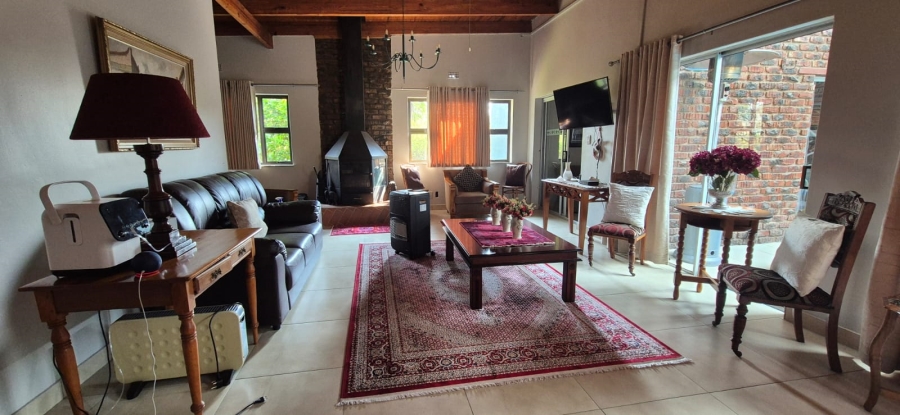 6 Bedroom Property for Sale in Volksrust Mpumalanga