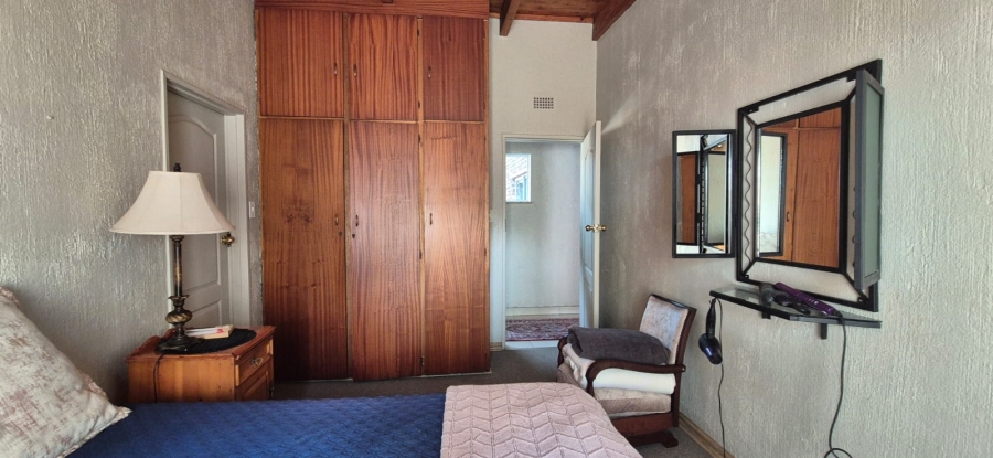 6 Bedroom Property for Sale in Volksrust Mpumalanga