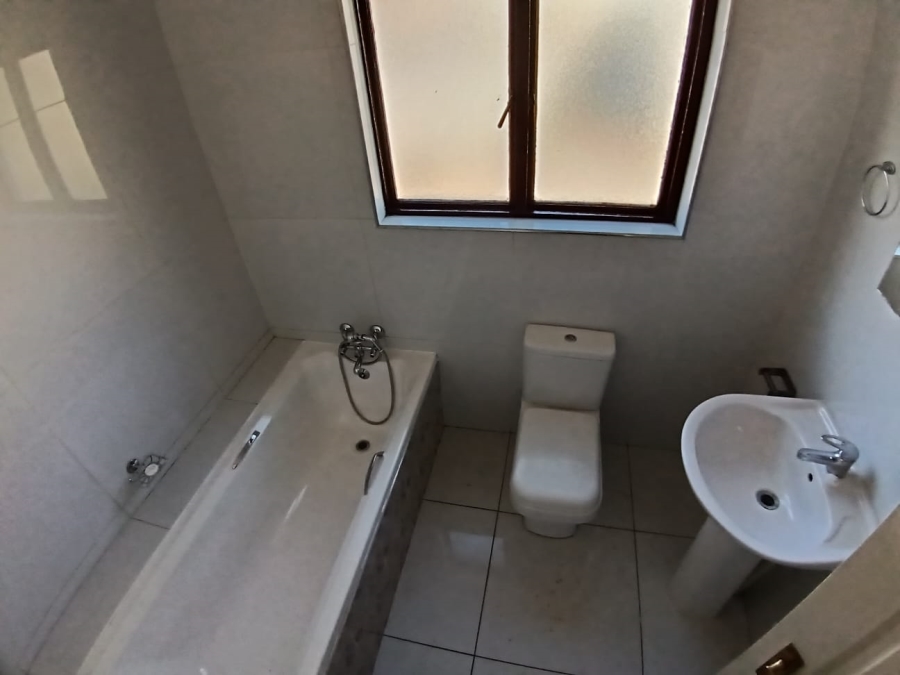 To Let 4 Bedroom Property for Rent in Hoeveld Park Mpumalanga
