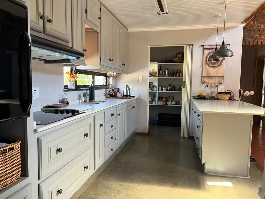3 Bedroom Property for Sale in Suidheuwel Mpumalanga
