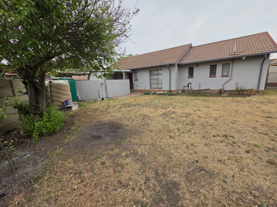4 Bedroom Property for Sale in Sunset Park Mpumalanga