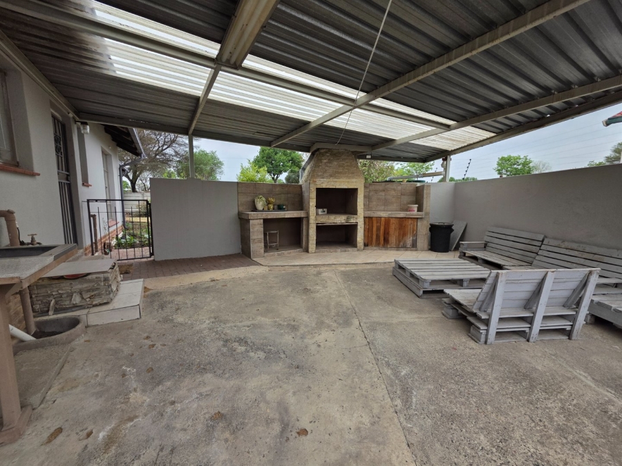 4 Bedroom Property for Sale in Sunset Park Mpumalanga