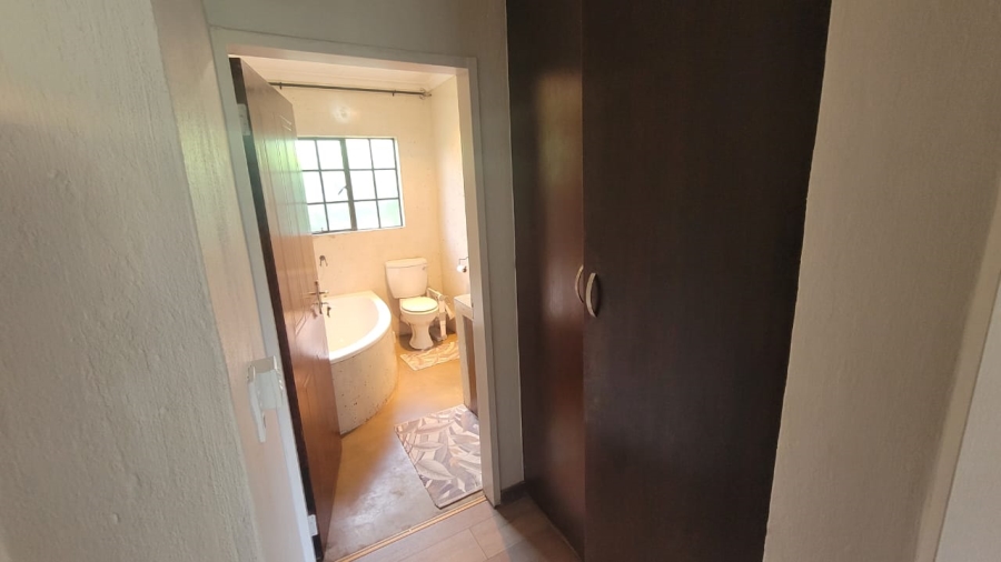 5 Bedroom Property for Sale in Delmas Mpumalanga