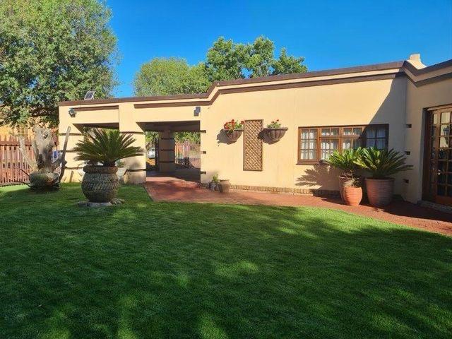 4 Bedroom Property for Sale in Suidheuwel Mpumalanga
