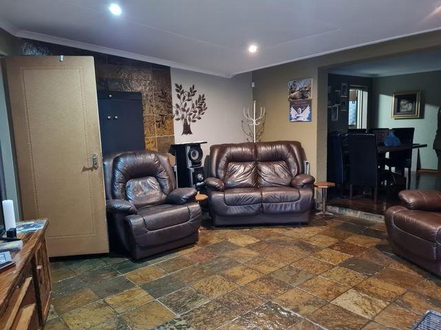 4 Bedroom Property for Sale in Suidheuwel Mpumalanga