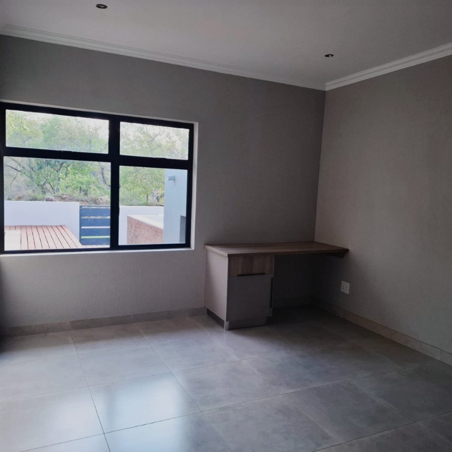4 Bedroom Property for Sale in Sonheuwel Ext 1 Mpumalanga
