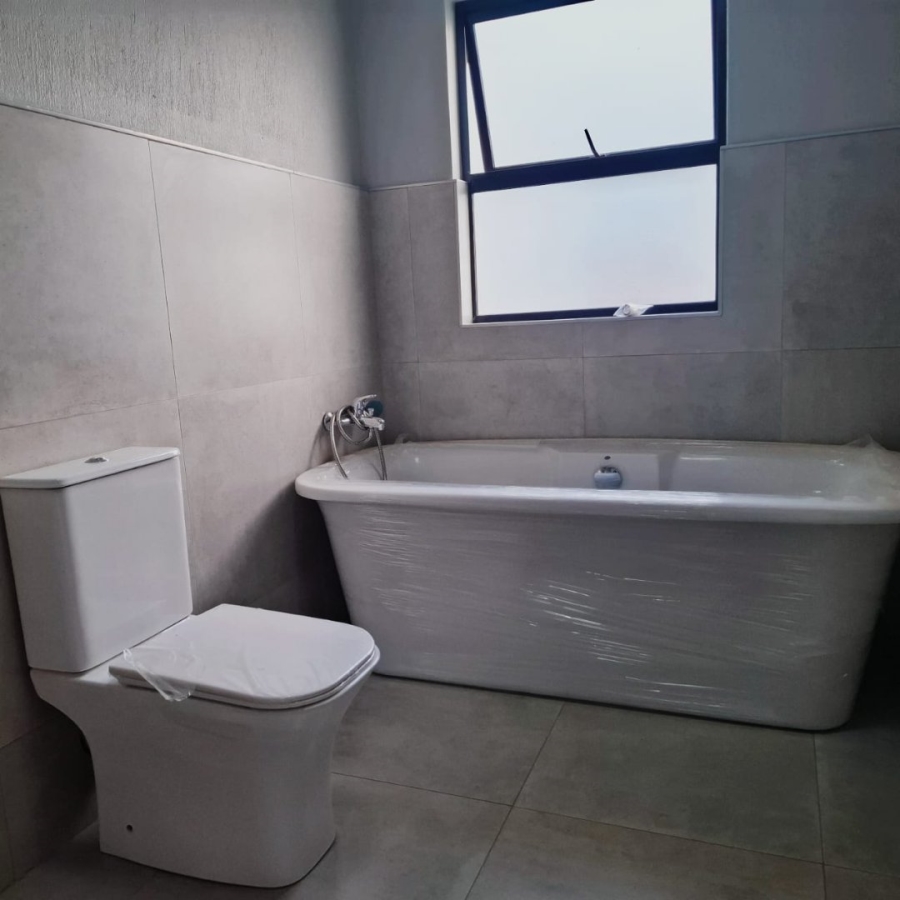 4 Bedroom Property for Sale in Sonheuwel Ext 1 Mpumalanga