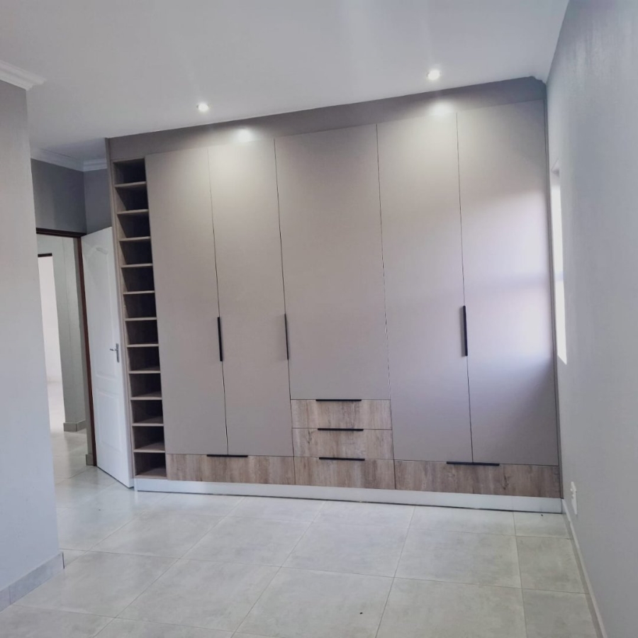 4 Bedroom Property for Sale in Sonheuwel Ext 1 Mpumalanga
