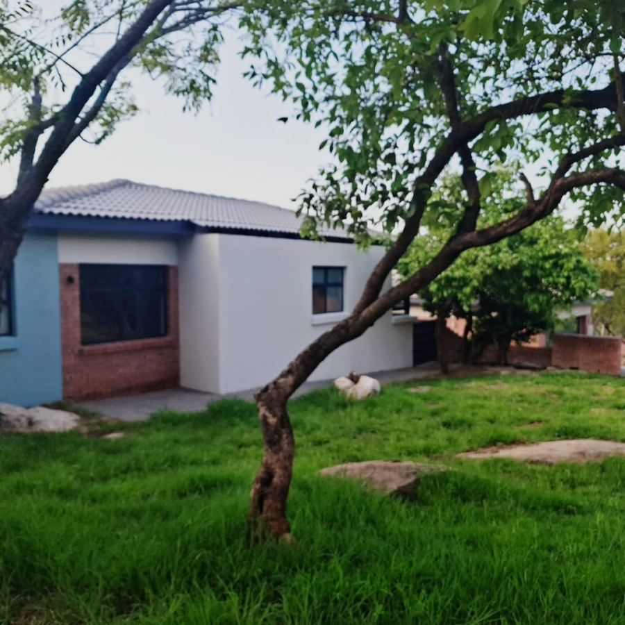 4 Bedroom Property for Sale in Sonheuwel Ext 1 Mpumalanga