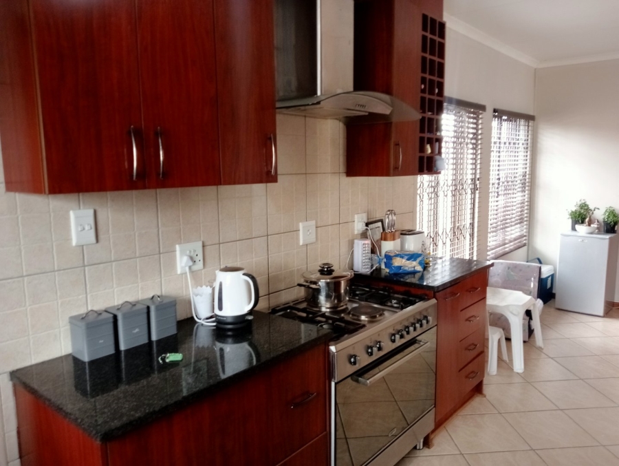 To Let 3 Bedroom Property for Rent in Noordrand Mpumalanga