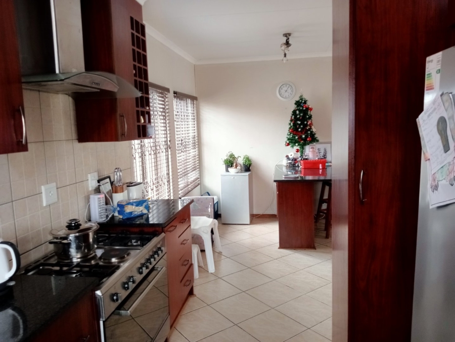 To Let 3 Bedroom Property for Rent in Noordrand Mpumalanga