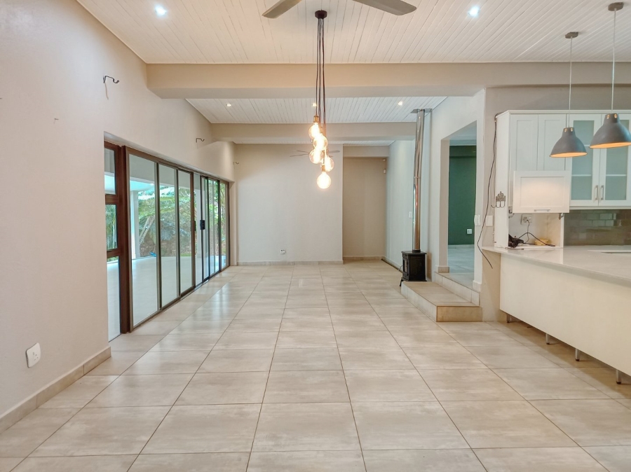 5 Bedroom Property for Sale in Kingsview Ext 1 Mpumalanga