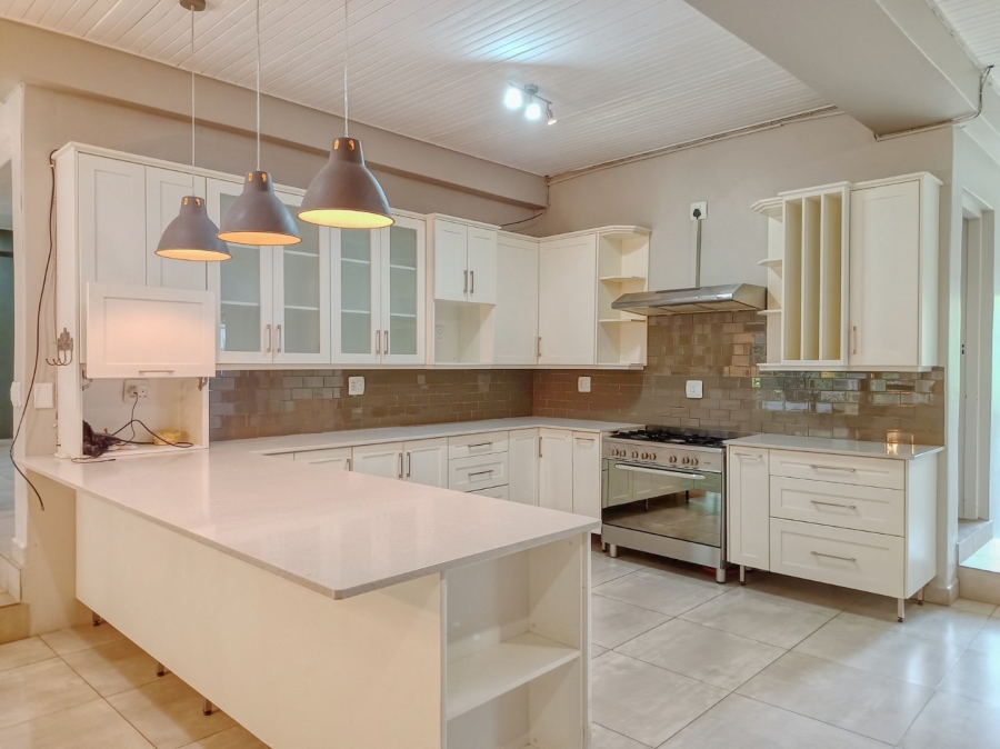 5 Bedroom Property for Sale in Kingsview Ext 1 Mpumalanga