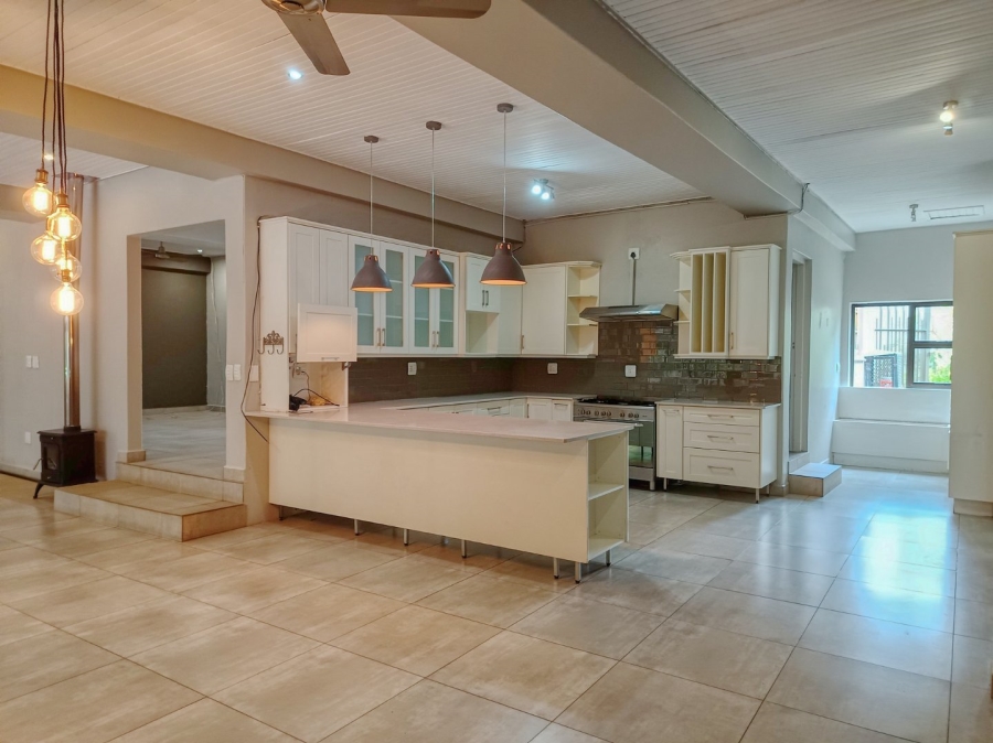 5 Bedroom Property for Sale in Kingsview Ext 1 Mpumalanga