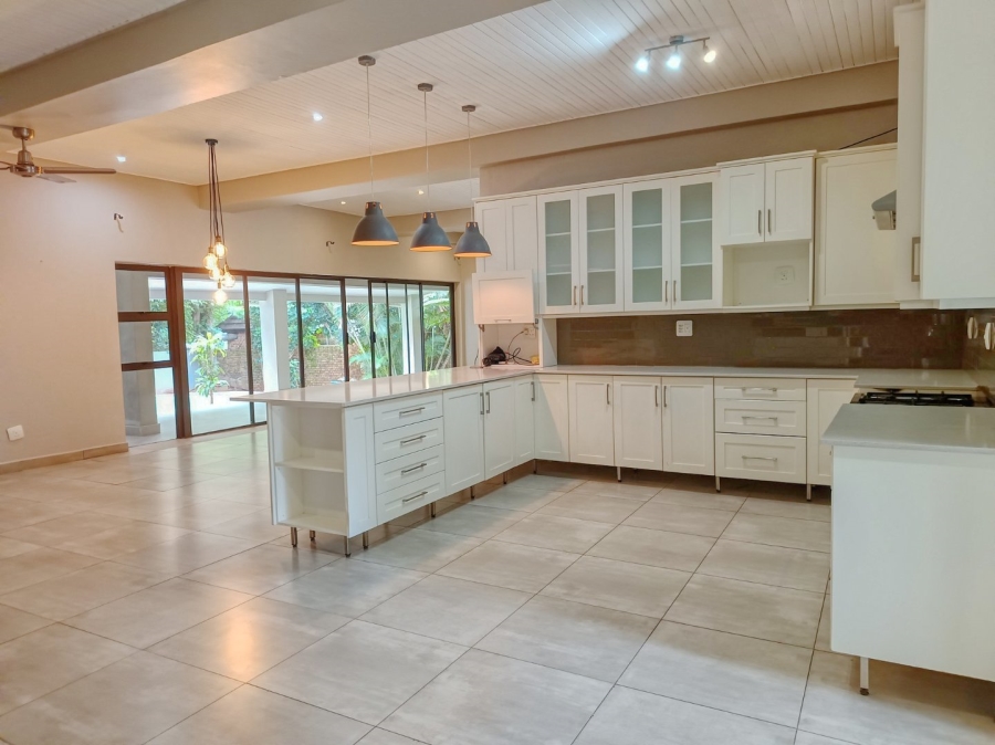 5 Bedroom Property for Sale in Kingsview Ext 1 Mpumalanga