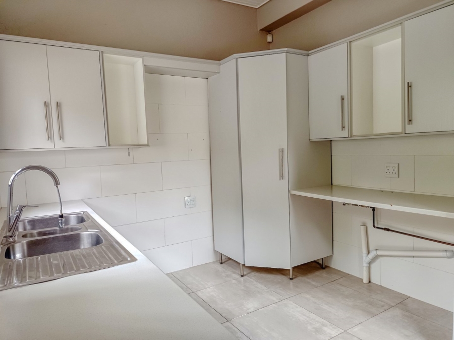 5 Bedroom Property for Sale in Kingsview Ext 1 Mpumalanga