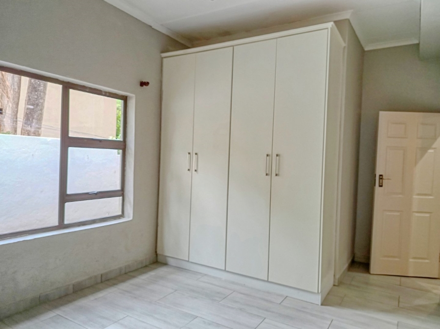 5 Bedroom Property for Sale in Kingsview Ext 1 Mpumalanga