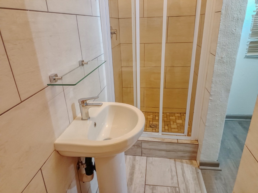 5 Bedroom Property for Sale in Kingsview Ext 1 Mpumalanga