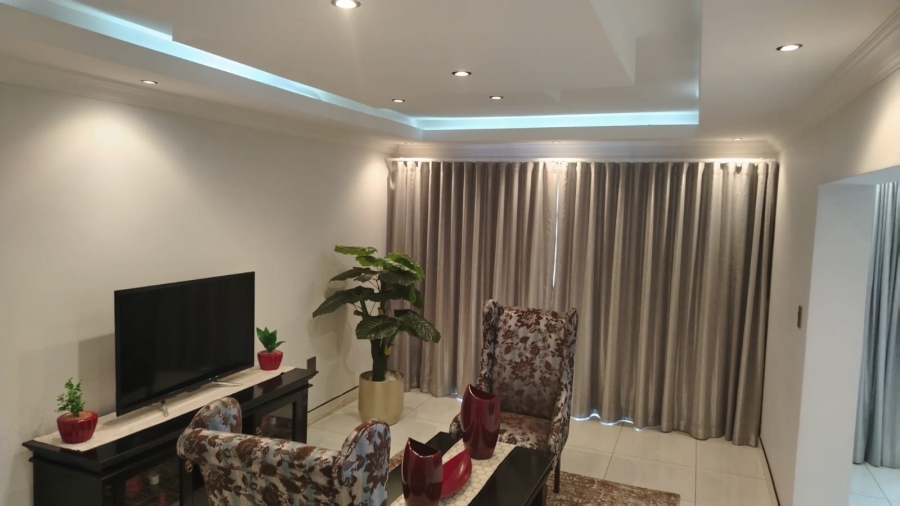 5 Bedroom Property for Sale in Clewer Mpumalanga