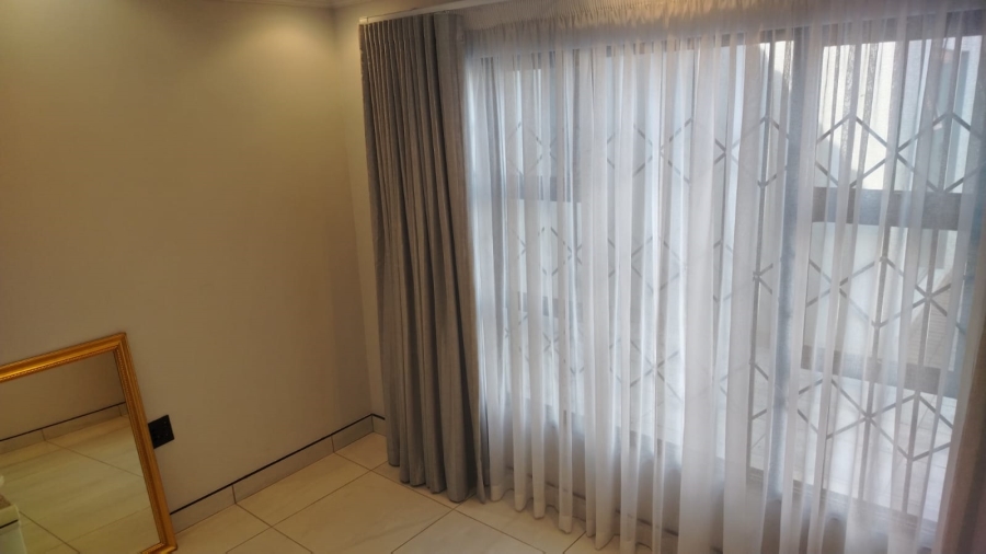 5 Bedroom Property for Sale in Clewer Mpumalanga