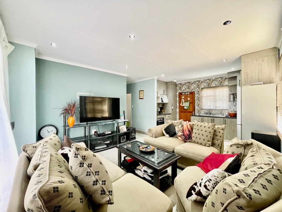 3 Bedroom Property for Sale in Hlalamandi Mpumalanga