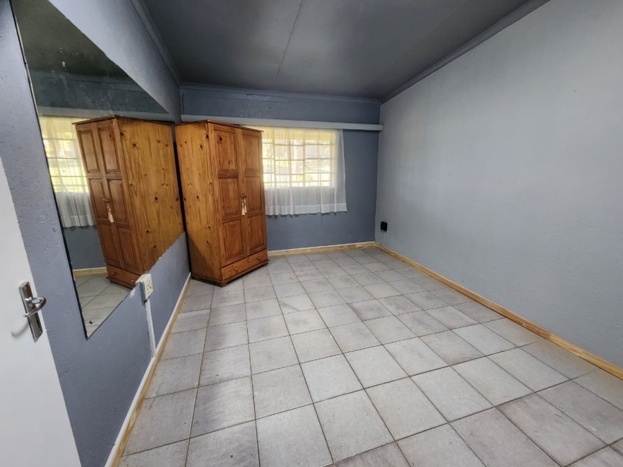 To Let 2 Bedroom Property for Rent in White River Rural Mpumalanga
