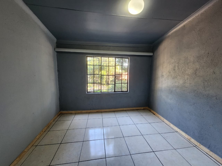 To Let 2 Bedroom Property for Rent in White River Rural Mpumalanga