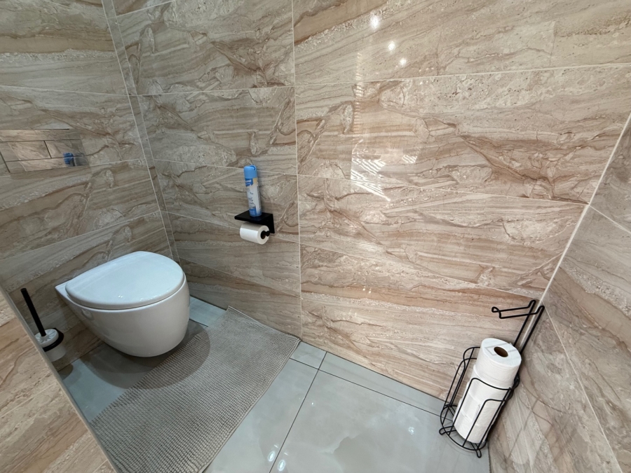 4 Bedroom Property for Sale in Aerorand Mpumalanga