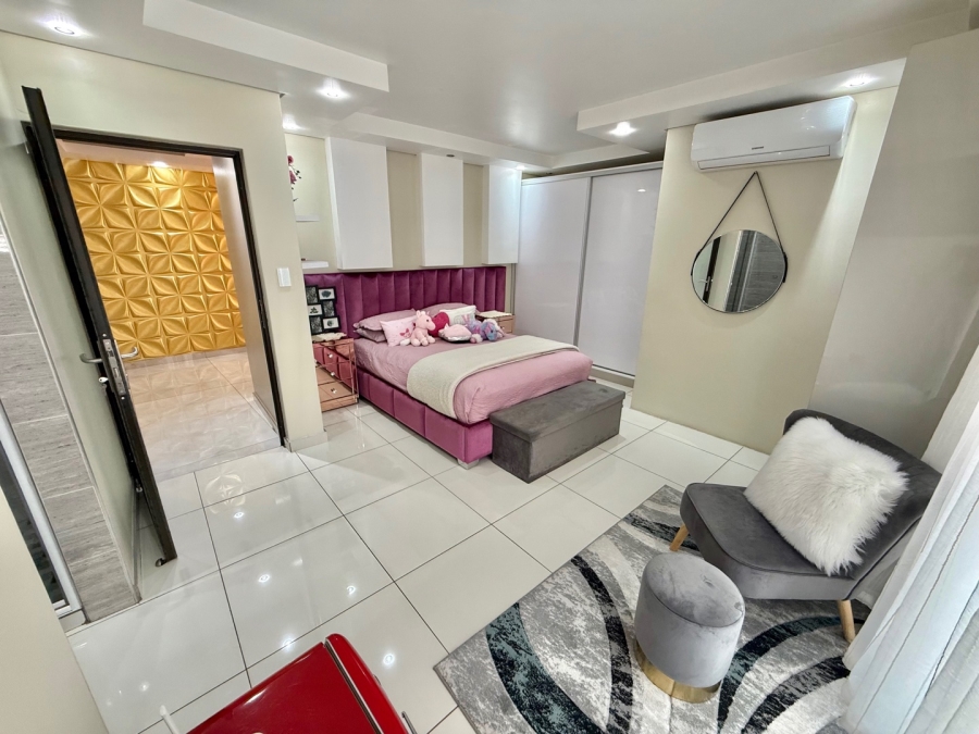 4 Bedroom Property for Sale in Aerorand Mpumalanga