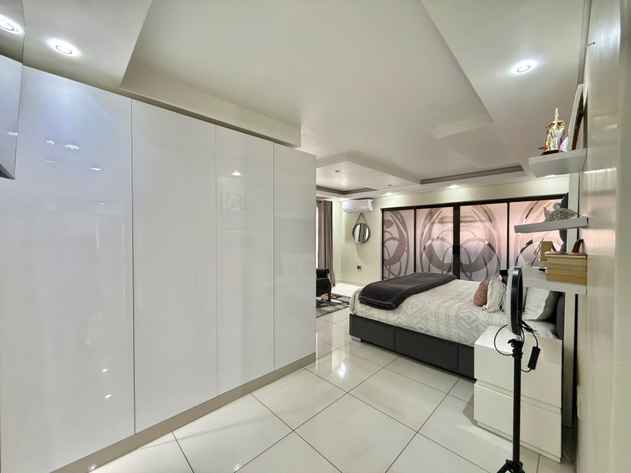 4 Bedroom Property for Sale in Aerorand Mpumalanga
