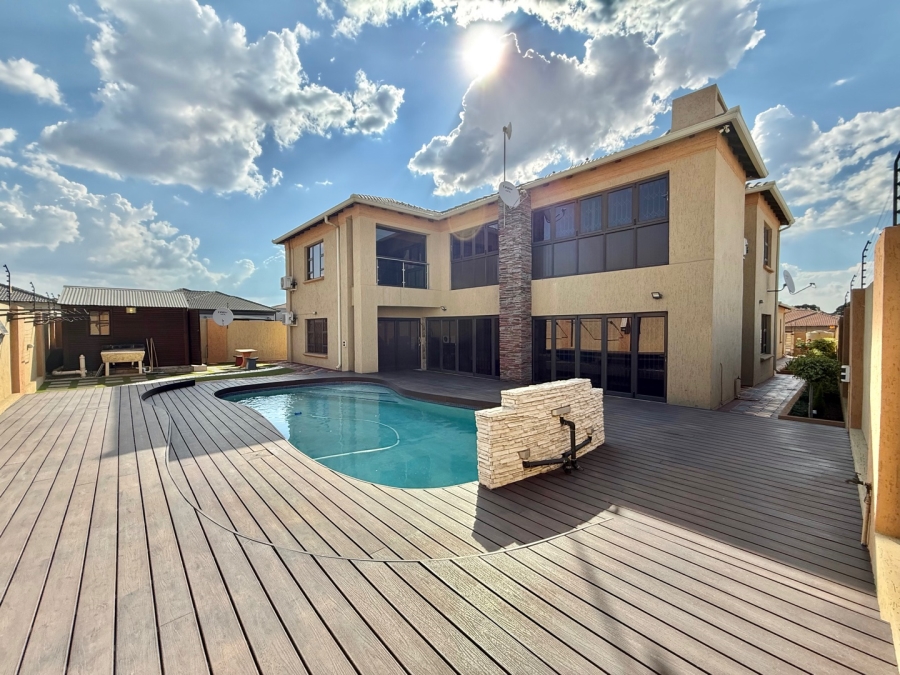 4 Bedroom Property for Sale in Aerorand Mpumalanga