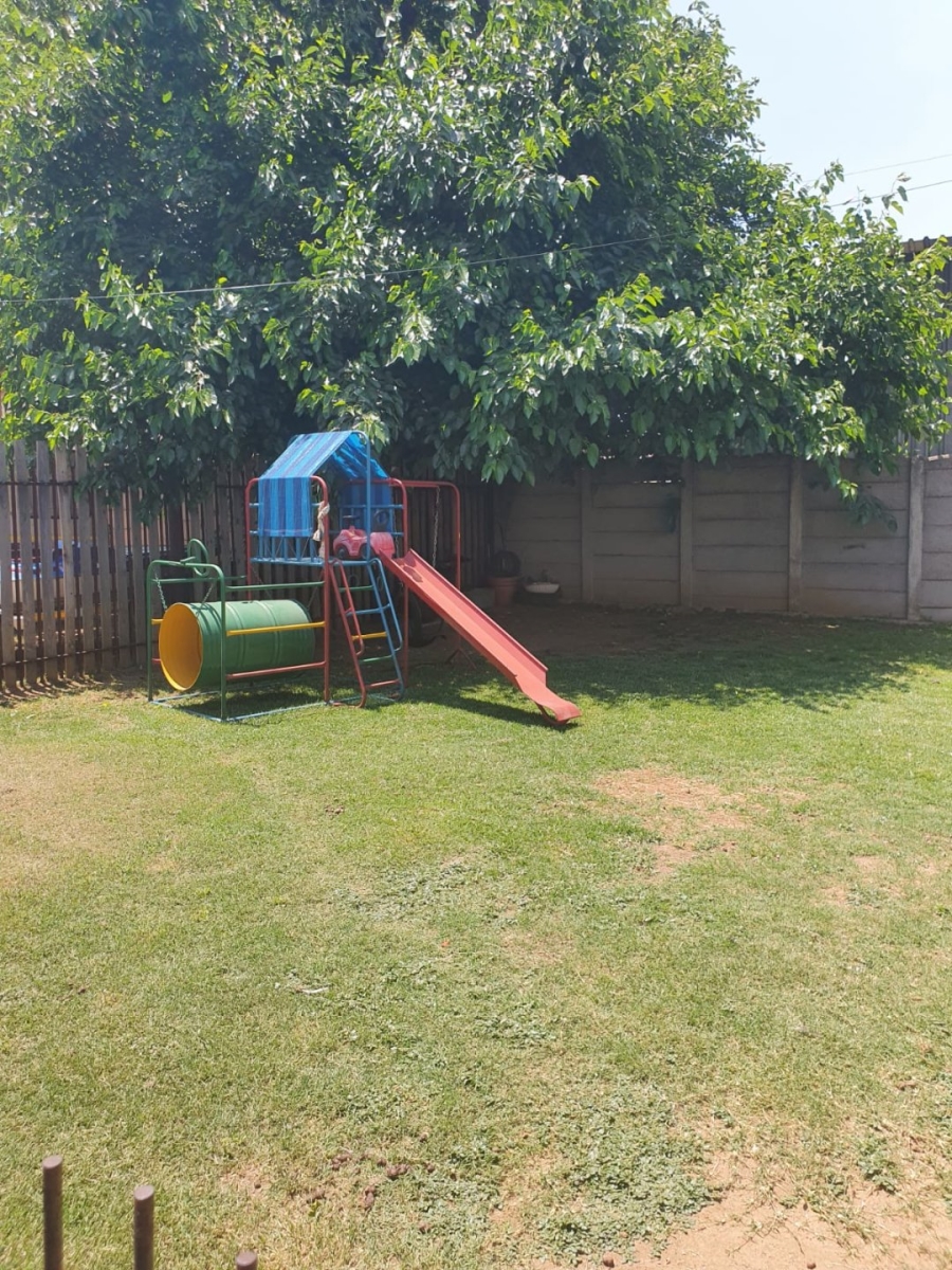 3 Bedroom Property for Sale in Witbank Ext 8 Mpumalanga