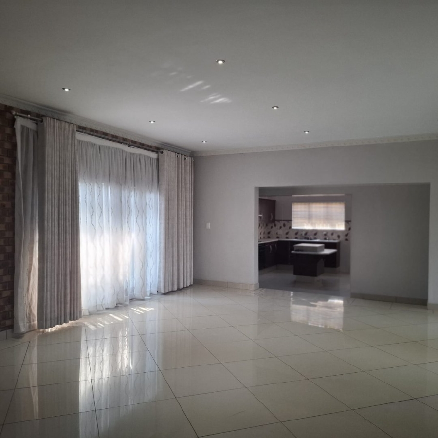 4 Bedroom Property for Sale in Elawini Lifestyle Estate Mpumalanga