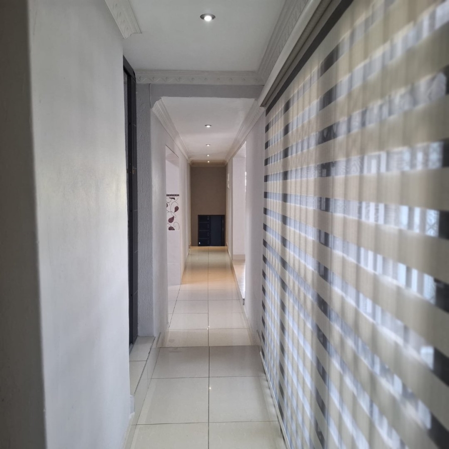 4 Bedroom Property for Sale in Elawini Lifestyle Estate Mpumalanga