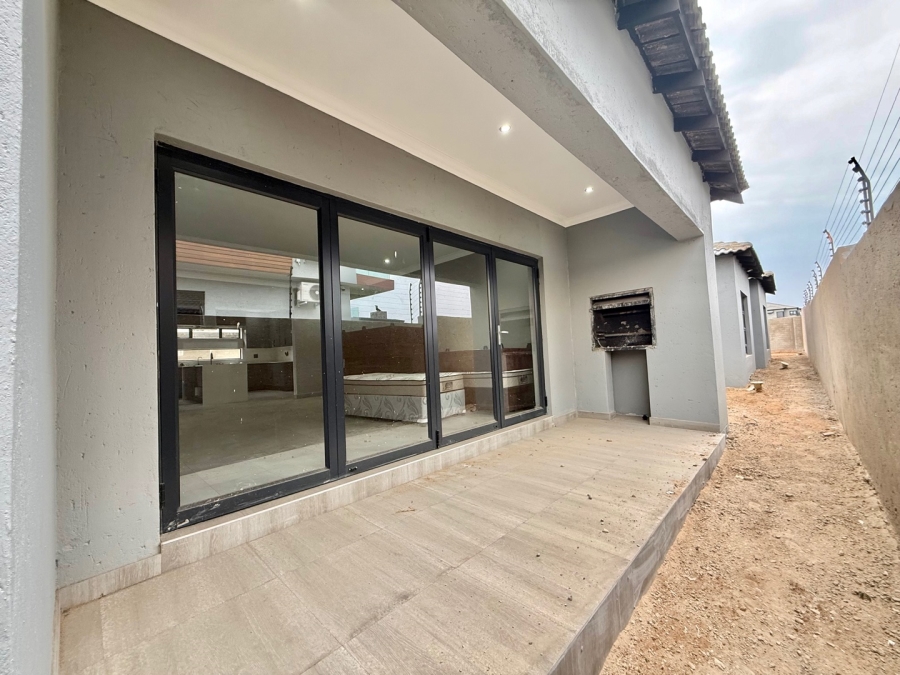 4 Bedroom Property for Sale in Aerorand Mpumalanga