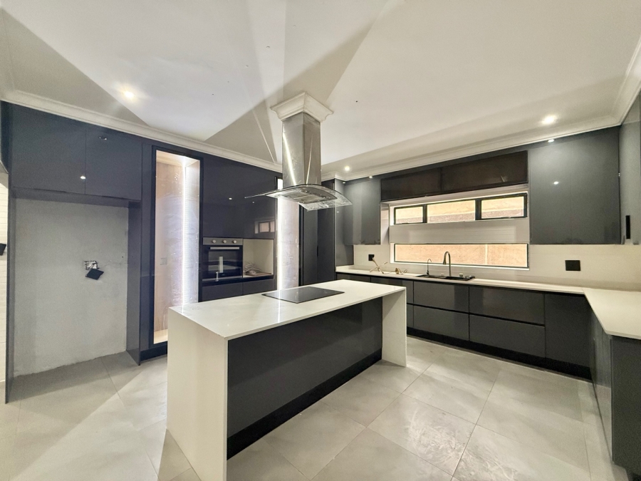 4 Bedroom Property for Sale in Aerorand Mpumalanga