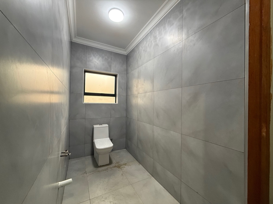 4 Bedroom Property for Sale in Aerorand Mpumalanga