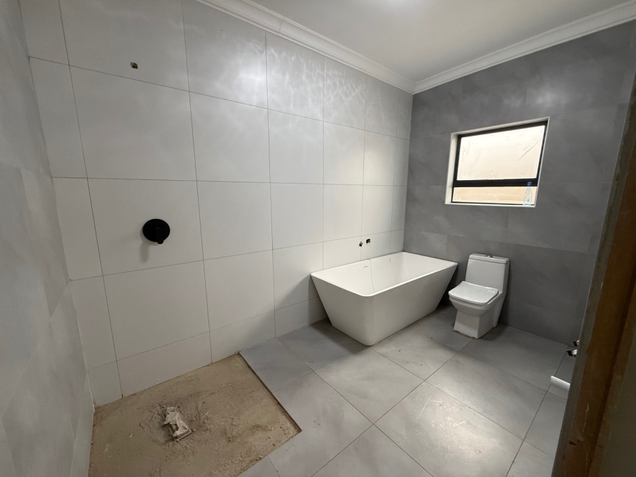 4 Bedroom Property for Sale in Aerorand Mpumalanga