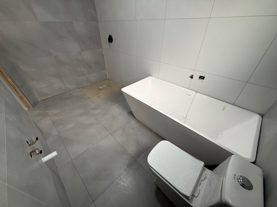 4 Bedroom Property for Sale in Aerorand Mpumalanga