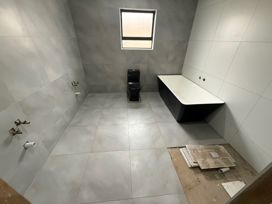 4 Bedroom Property for Sale in Aerorand Mpumalanga