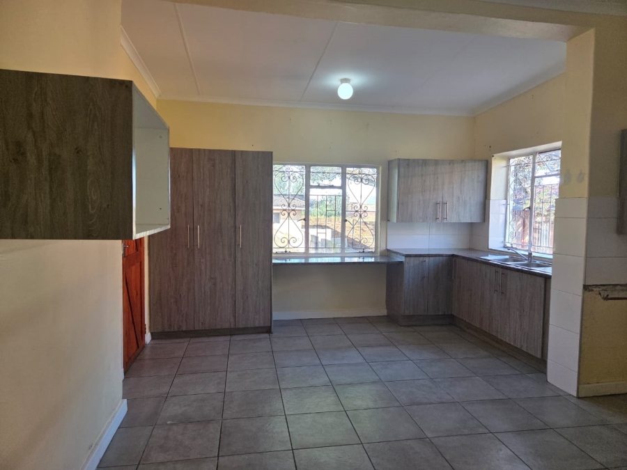 To Let 4 Bedroom Property for Rent in Standerton Mpumalanga