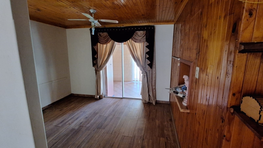 4 Bedroom Property for Sale in Kruinpark Mpumalanga