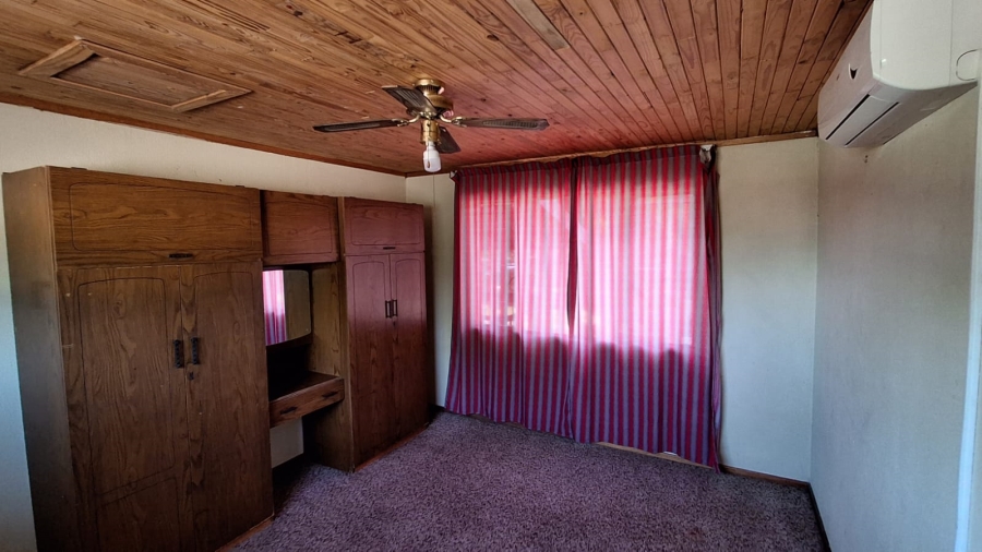 4 Bedroom Property for Sale in Kruinpark Mpumalanga