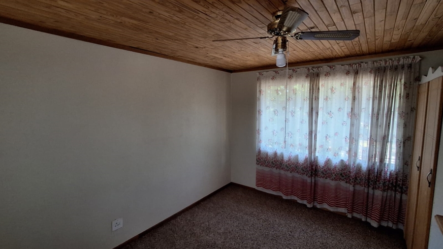 4 Bedroom Property for Sale in Kruinpark Mpumalanga