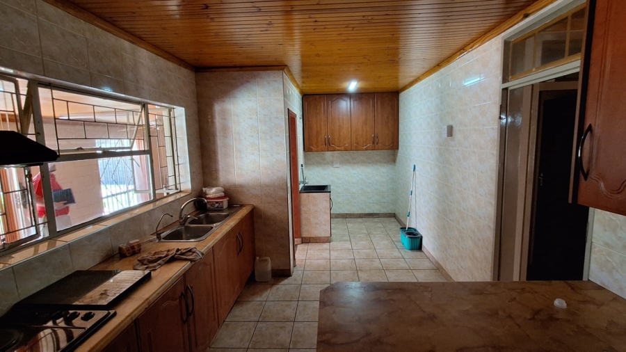 4 Bedroom Property for Sale in Kruinpark Mpumalanga
