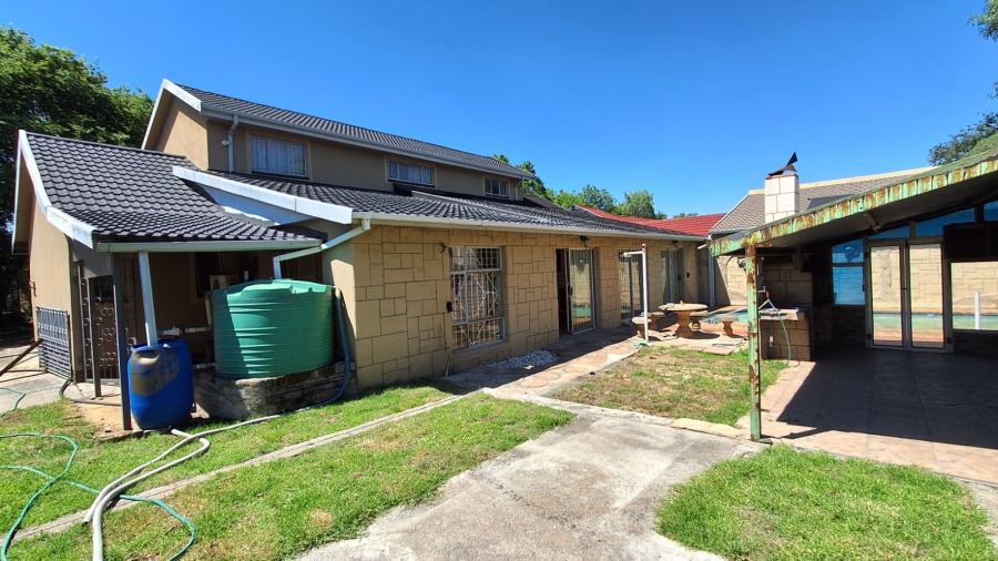 4 Bedroom Property for Sale in Kruinpark Mpumalanga