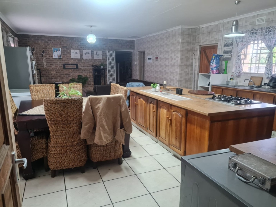 To Let 3 Bedroom Property for Rent in Model Park Mpumalanga