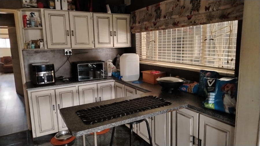 3 Bedroom Property for Sale in Witbank Ext 16 Mpumalanga