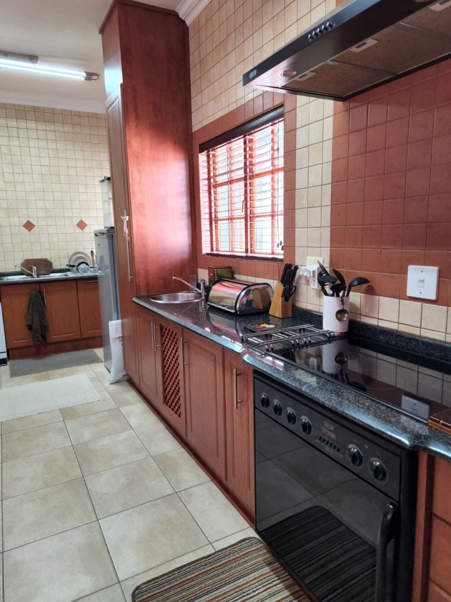 3 Bedroom Property for Sale in Volksrust Mpumalanga